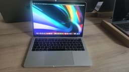 Apple Macbook Pro 13 2018 A1989 image 0