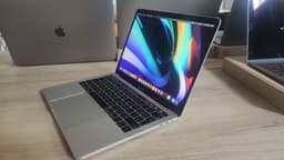 Apple Macbook Pro 13 2018 A1989 image 3