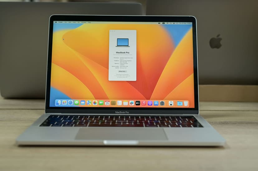 Apple Macbook Pro A1989 2019