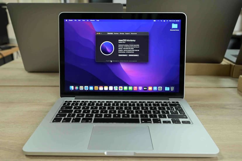 Apple Macbook Pro A1502 2015
