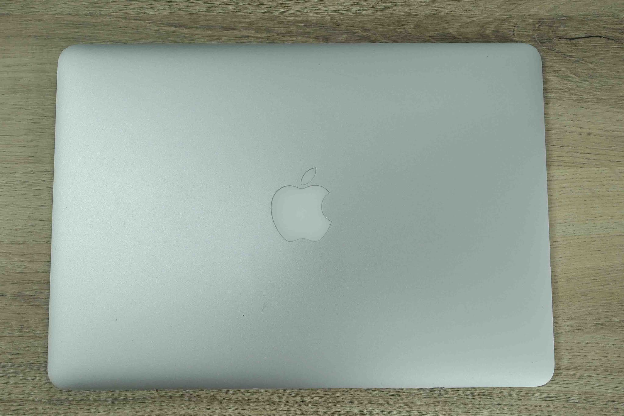 Apple Macbook Pro A1502 2015 image 11