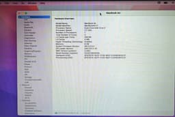 Apple Macbook Pro A1465 2015 image 6