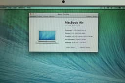 Apple Macbook Pro A1465 2014 image 5