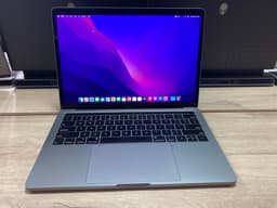 Apple Macbook Pro 13 2018 A1989 image 0