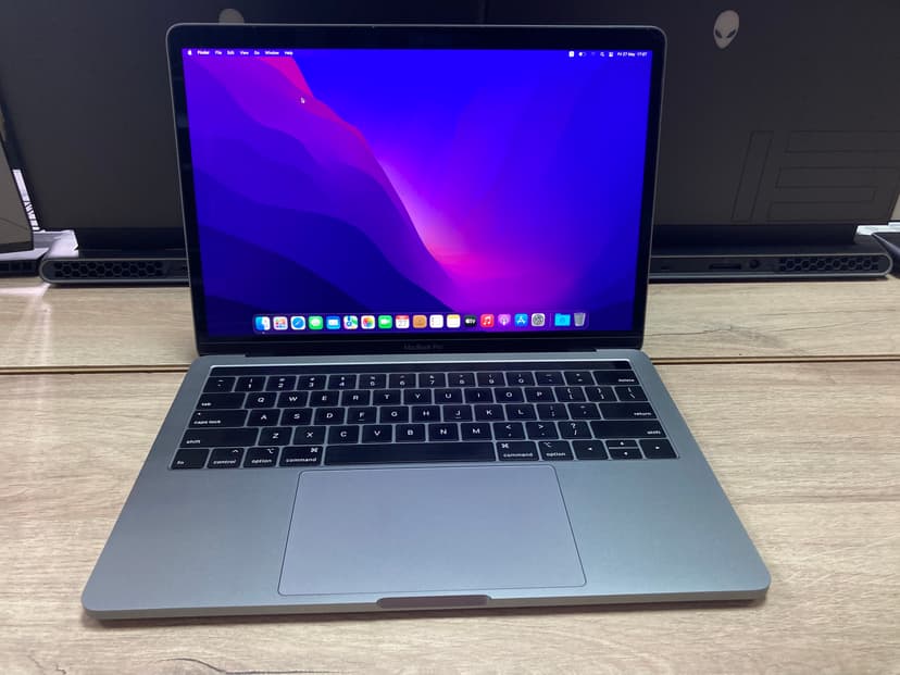 Apple Macbook Pro 13 2018 A1989