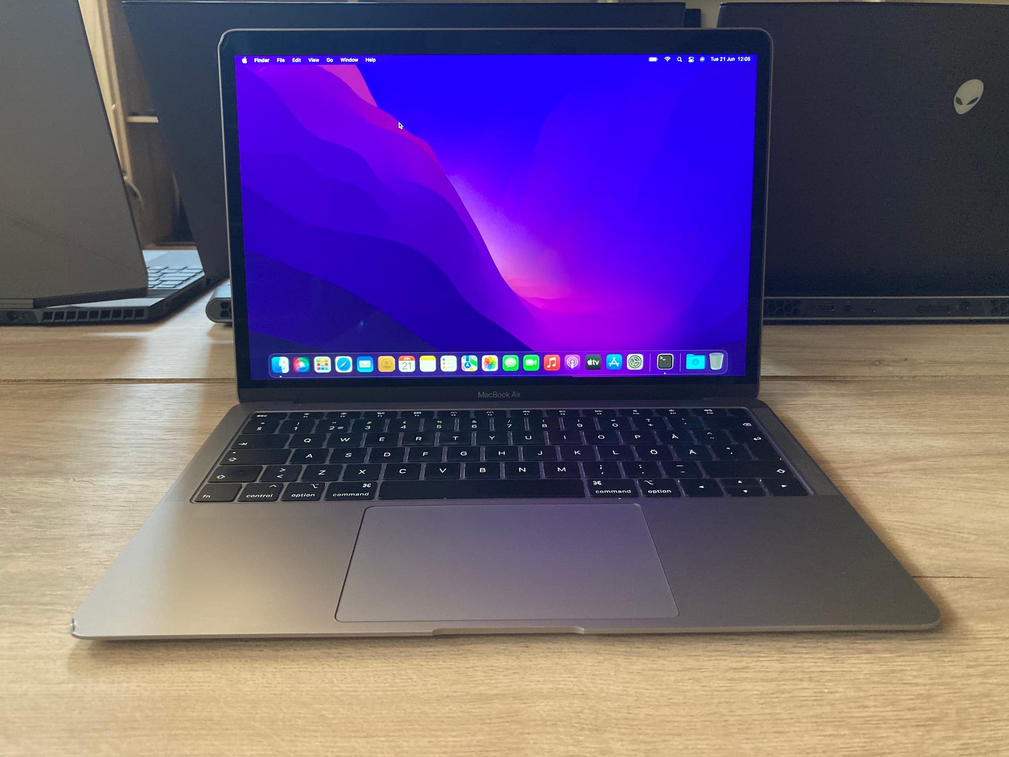 Apple Macbook Air 13 2018 A1932 image 0