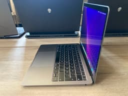 Apple Macbook Air 13 2018 A1932 image 3