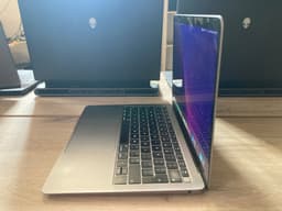 Apple Macbook Air 13 2018 A1932 image 3