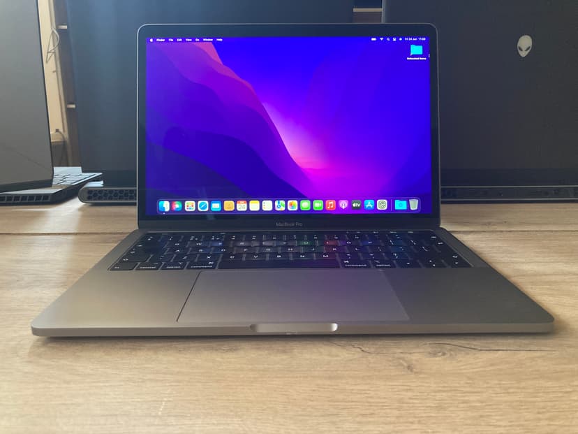 Apple Macbook Pro 13 2019 A1989 