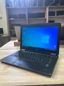Dell Latitude E7250 image 2
