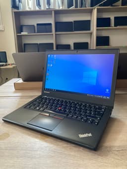 Lenovo ThinkPad X250 image 2