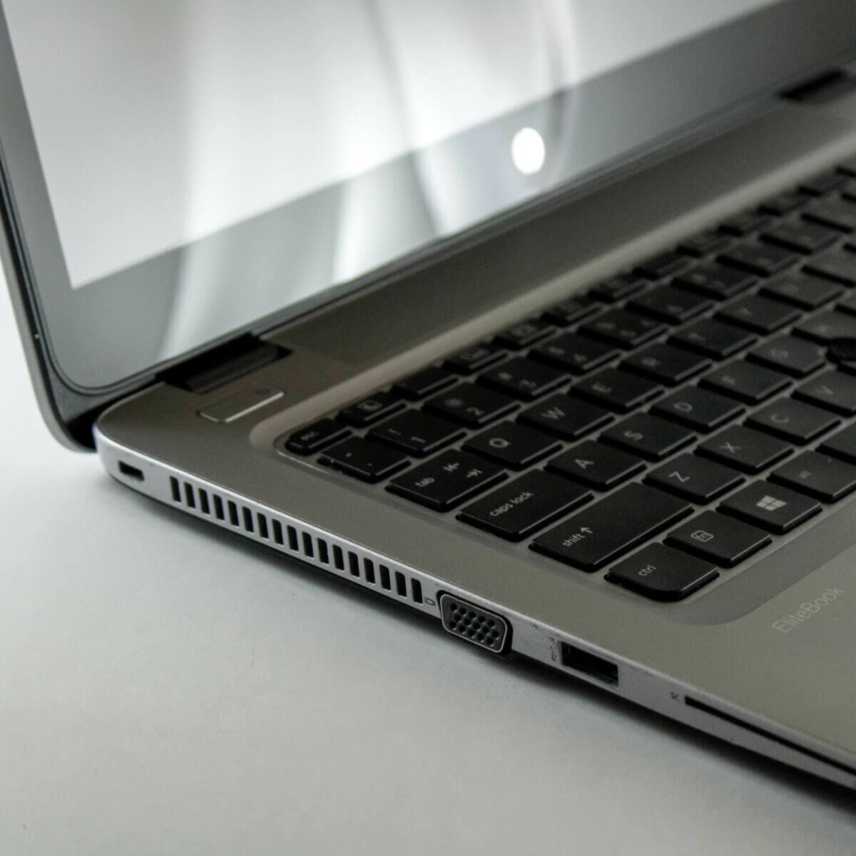 HP 745 G3 image 5