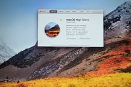 Apple Macbook Pro A1297 2010 image 5