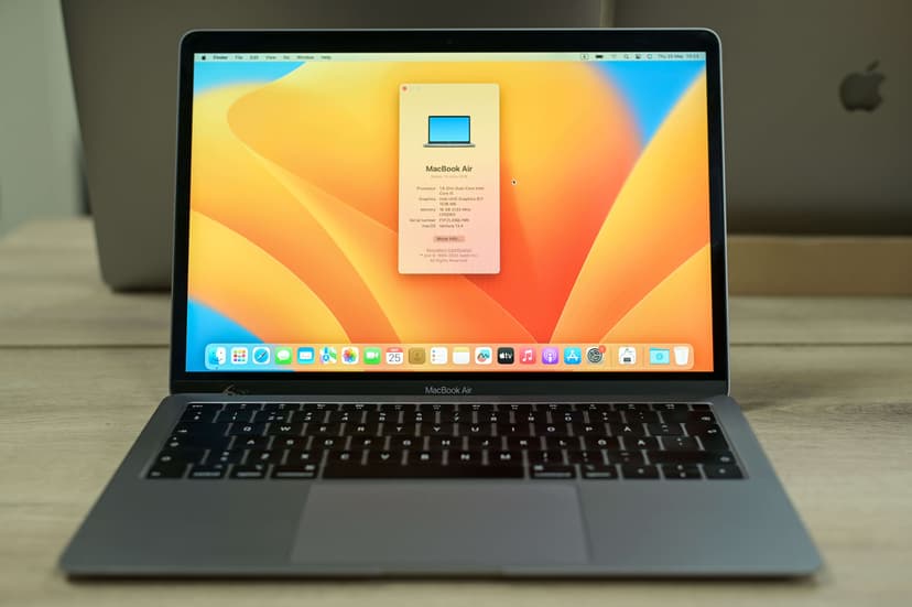 Apple Macbook Pro A1932 2019